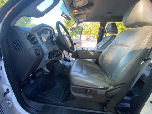 Used 2011 Ford F350 XL image 26