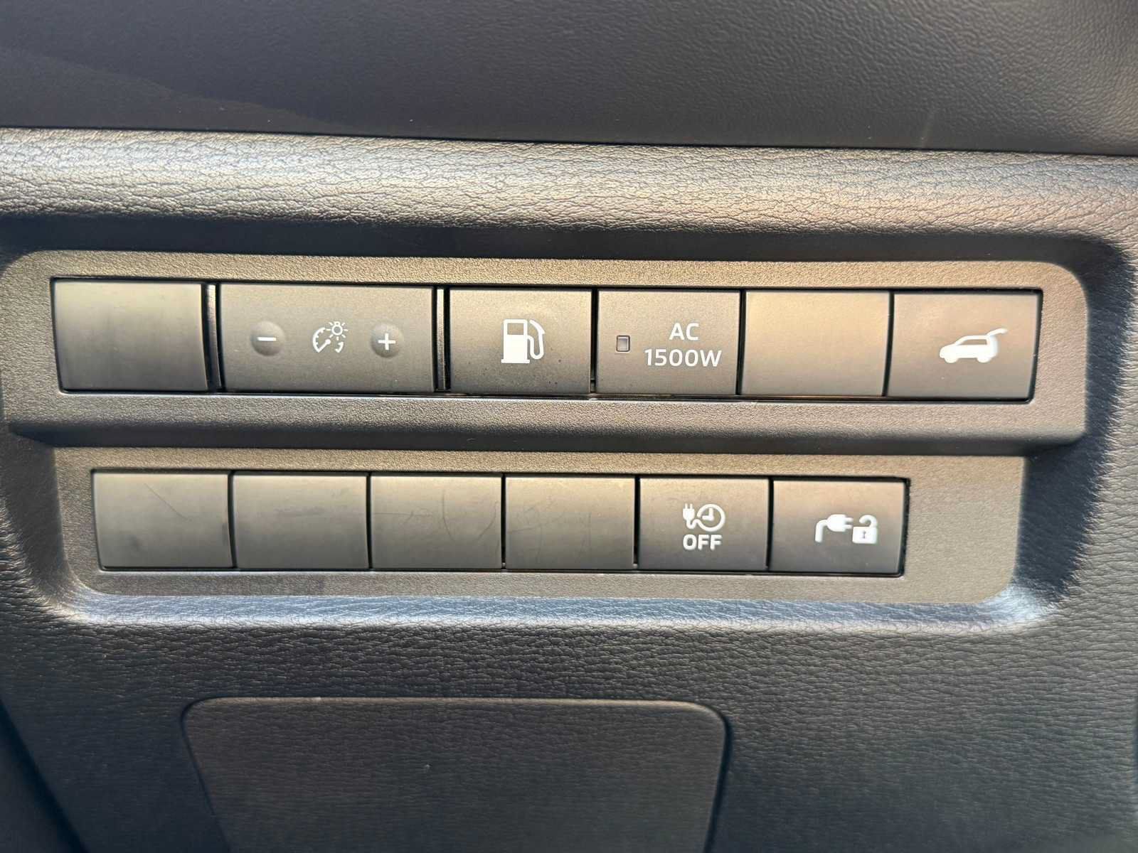 Used 2023 Mitsubishi Outlander SEL AWD/4WD image 15