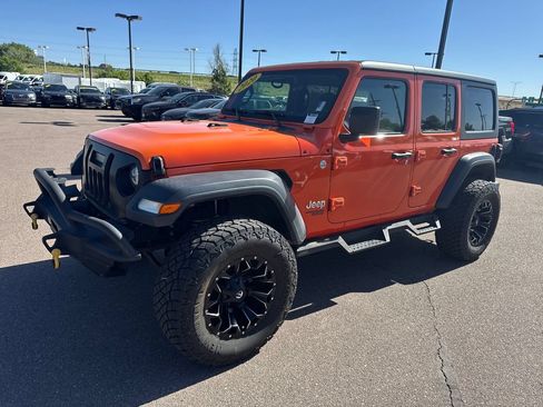 Used 2020 Jeep Wrangler Unlimited Sport S AWD/4WD image 2