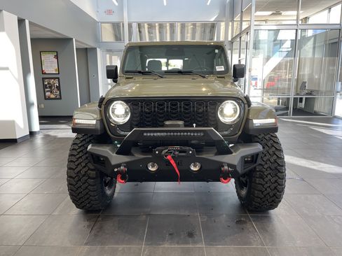 New 2026 Jeep Gladiator Willys image 3