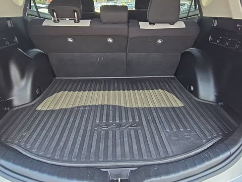 Used 2018 Toyota RAV4 XLE w/ Plus Extra Value Package AWD/4WD image 29