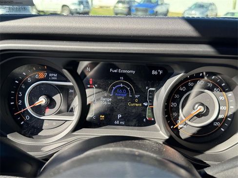 New 2025 Jeep Wrangler Unlimited Rubicon image 12