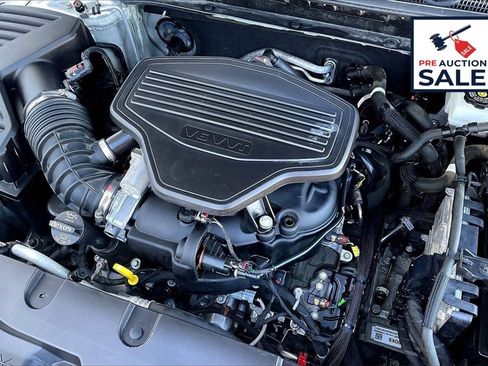 Used 2021 Chevrolet Blazer LT image 29