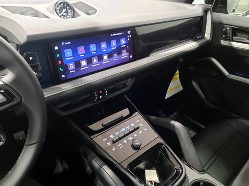 New 2026 Porsche Cayenne Coupe image 20