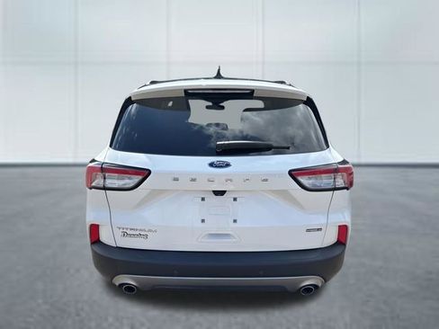 Used 2021 Ford Escape Titanium w/ Titanium Elite Package AWD/4WD image 2