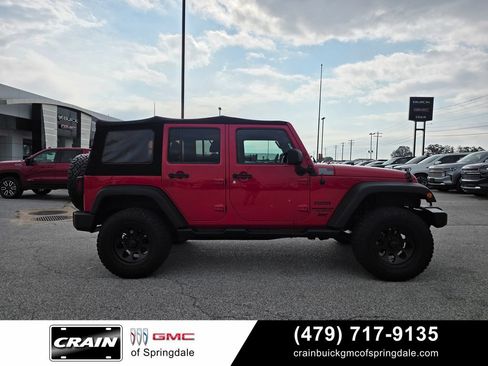 Used 2014 Jeep Wrangler Unlimited Sport w/ Quick Order Package 24S AWD/4WD image 8