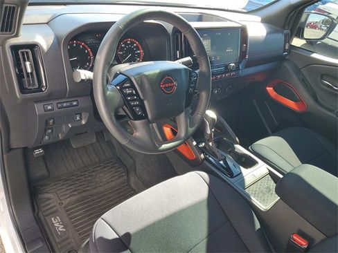 Certified 2025 Nissan Frontier Pro-X w/ Pro Convenience Package image 23