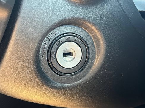 Used 2023 Toyota Corolla LE FWD image 21