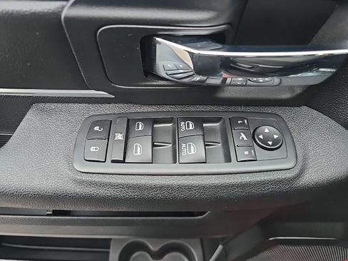 Used 2021 RAM 1500 Classic Warlock w/ Luxury Group image 19