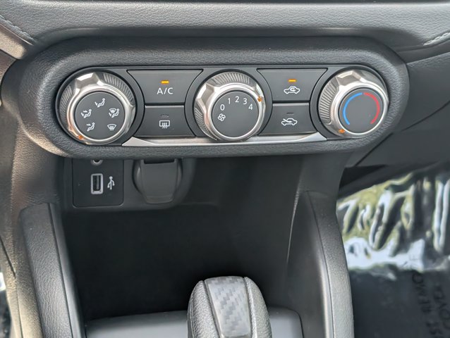Certified 2025 Nissan Versa S w/ S Plus Package FWD image 22
