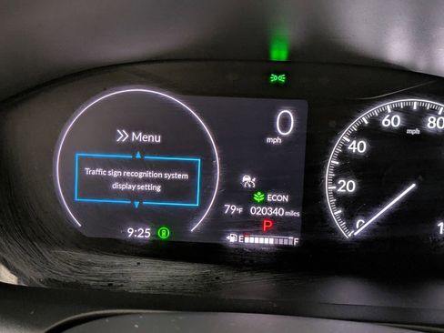 Used 2023 Honda HR-V LX image 35