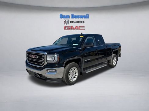 Used 2019 GMC Sierra 1500 SLE w/ SLE Value Package image 5