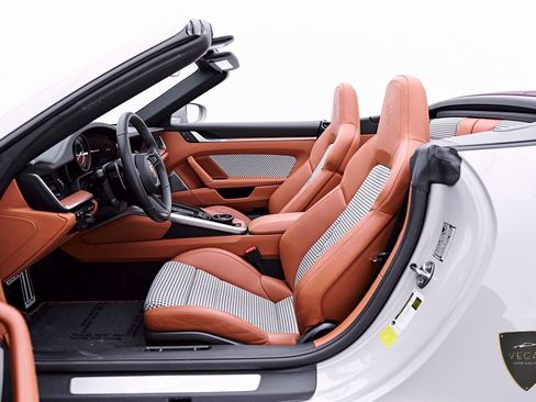 Used 2024 Porsche 911 Turbo S AWD/4WD image 44