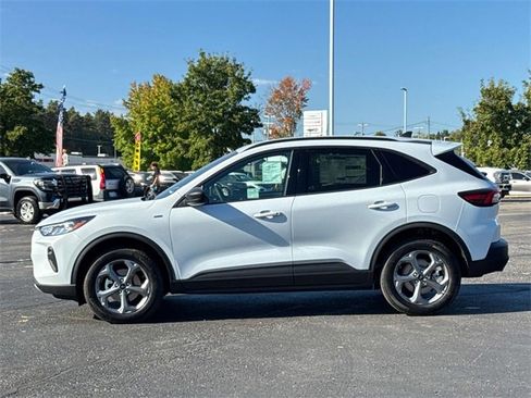 New 2025 Ford Escape ST-Line image 6