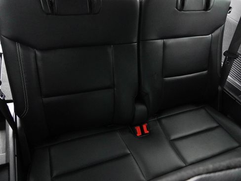 Used 2020 Ford Explorer ST w/ ST High-Performance Pack AWD/4WD image 38