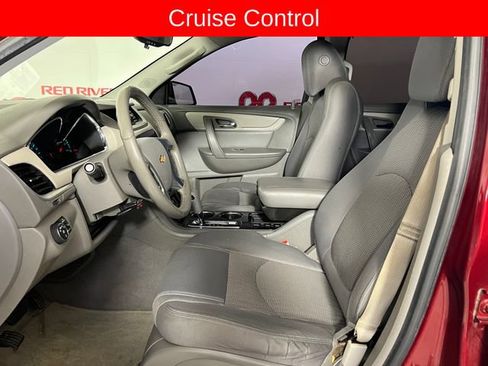 Used 2015 Chevrolet Traverse LT AWD/4WD image 10