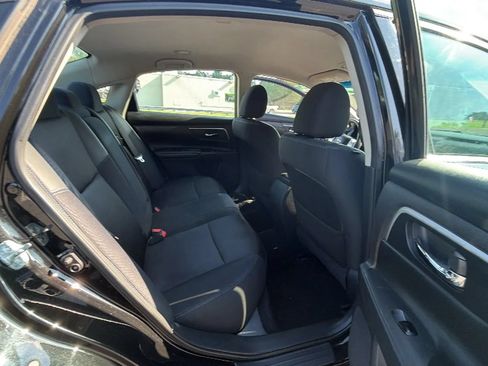 Used 2018 Nissan Altima 2.5 SR FWD image 41
