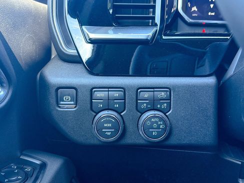 New 2026 Chevrolet Silverado 3500 LTZ w/ LTZ Plus Package image 33