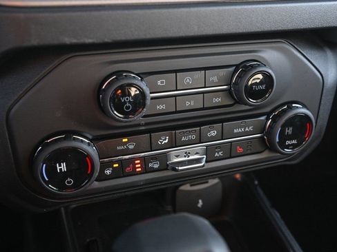 New 2025 Ford Bronco Outer Banks AWD/4WD image 26