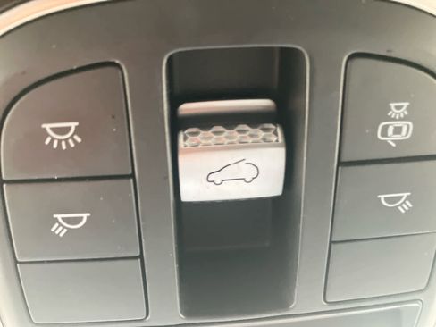 Used 2022 Hyundai Santa Fe Calligraphy FWD image 23
