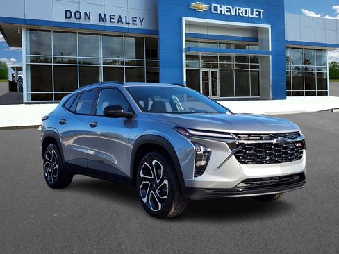 New 2026 Chevrolet Trax RS w/ Driver Confidence Package image 1