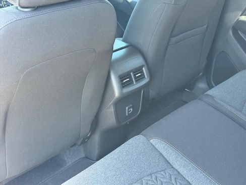 Used 2022 Chevrolet Equinox LT image 15