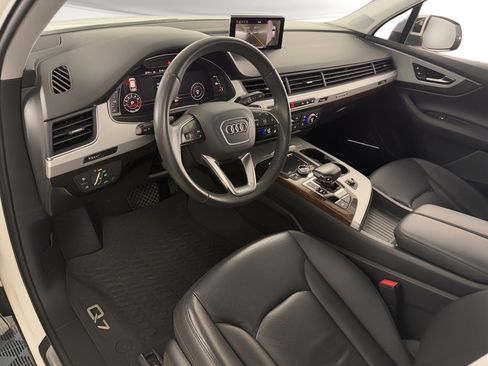 Used 2018 Audi Q7 2.0T Premium Plus w/ Premium Plus Package AWD/4WD image 4