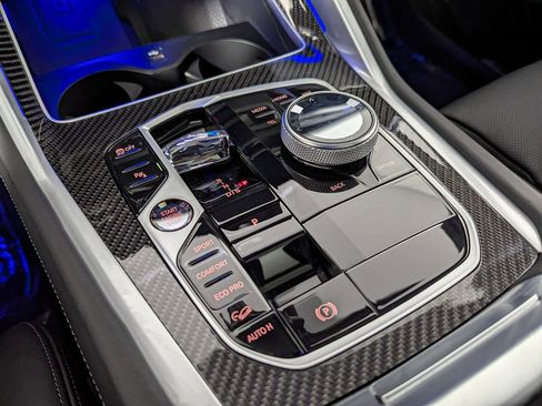 Certified 2024 BMW X6 M60i w/ Dynamic Handling Package image 39