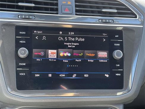 Used 2022 Volkswagen Tiguan SE image 21