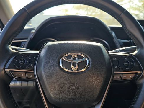 Used 2022 Toyota Camry SE w/ Convenience Package FWD image 21