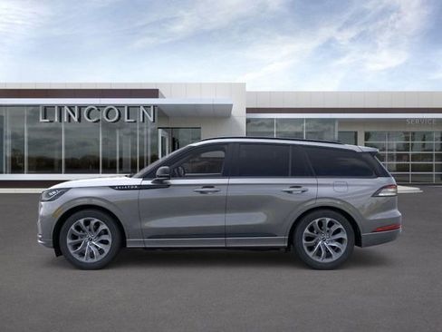 New 2025 Lincoln Aviator Premiere w/ Jet Appearance Package image 3