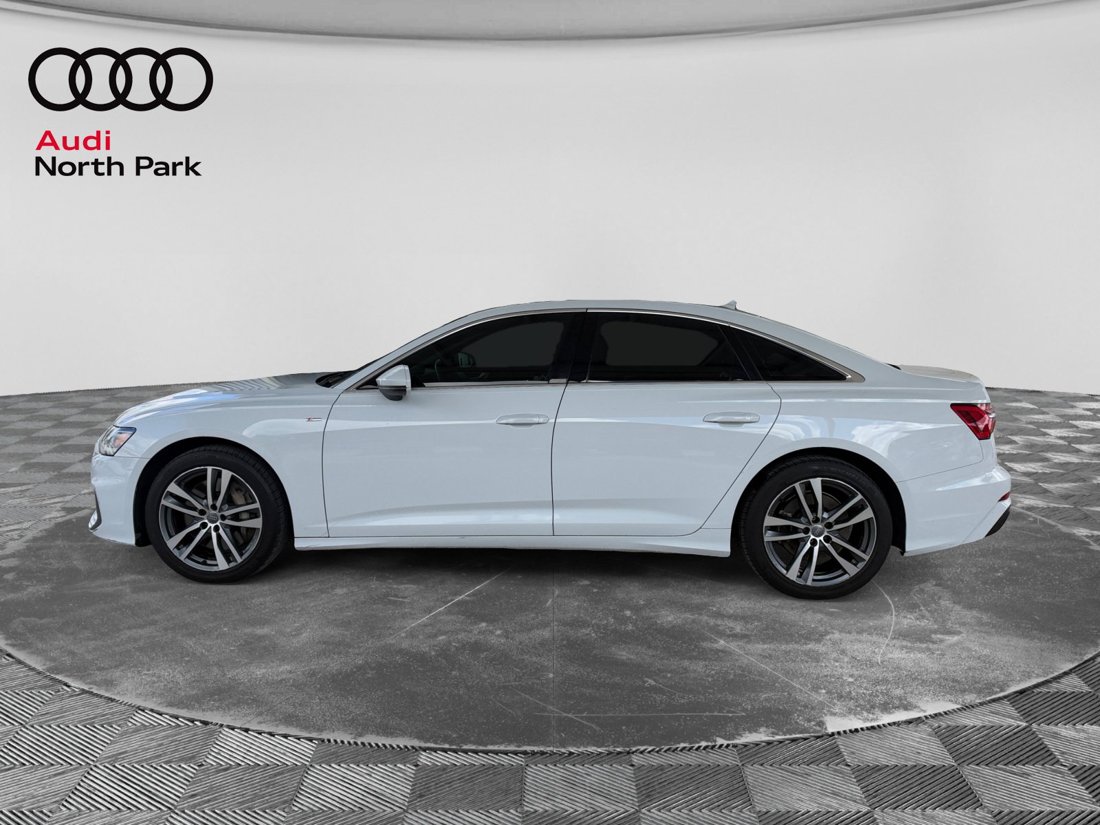 Used 2019 Audi A6 3.0T Premium w/ Convenience Package AWD/4WD image 2