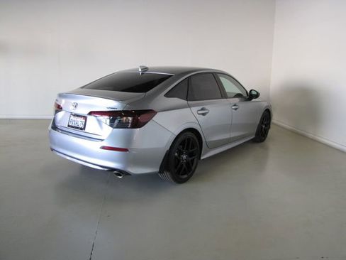 Certified 2025 Honda Civic Sport image 22