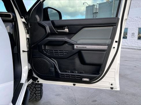 Used 2024 Toyota Tacoma 4x4 Double Cab Hybrid image 28