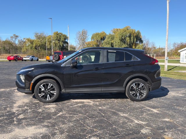 Used 2024 Mitsubishi Eclipse Cross SEL AWD/4WD image 2