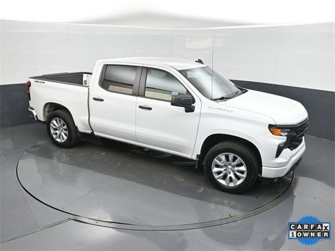 Used 2023 Chevrolet Silverado 1500 Custom image 24