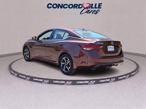 Used 2024 Nissan Sentra SV FWD image 4