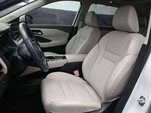 Used 2023 Nissan Rogue SL w/ SL Premium Package FWD image 21
