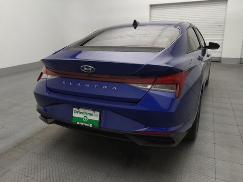 Used 2021 Hyundai Elantra SEL image 7