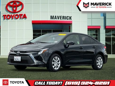 Used 2026 Toyota Corolla LE image 1