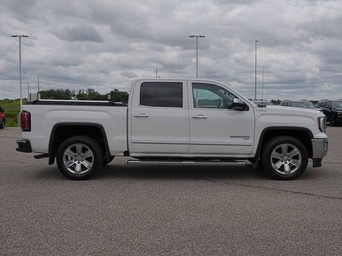 Used 2018 GMC Sierra 1500 SLT AWD/4WD image 5