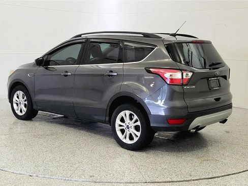 Used 2018 Ford Escape SE AWD/4WD image 5