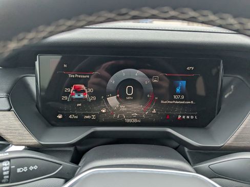 Used 2024 GMC Acadia Denali image 19