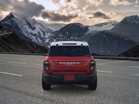 New 2025 Ford Bronco Sport Heritage w/ Convenience Package AWD/4WD image 5