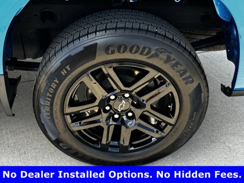 Used 2024 Chevrolet Silverado 1500 Custom w/ LPO, Dark Essentials Package RWD image 10