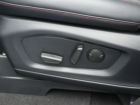 New 2026 Ford Explorer ST-Line w/ ST-Line Street Pack image 9