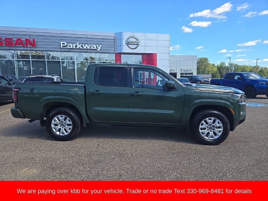 Used 2023 Nissan Frontier SV w/ SV Convenience Package AWD/4WD image 8