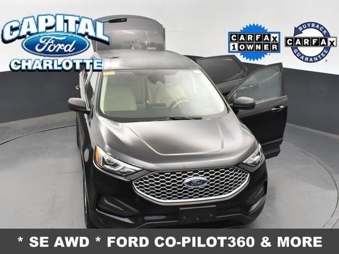 Used 2024 Ford Edge SE image 32