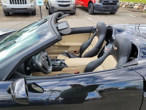 Used 2011 Chevrolet Corvette Grand Sport w/ Preferred Equipment Group RWD image 37