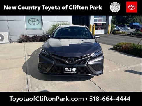 Used 2024 Toyota Camry SE w/ Cold Weather Package AWD/4WD image 8